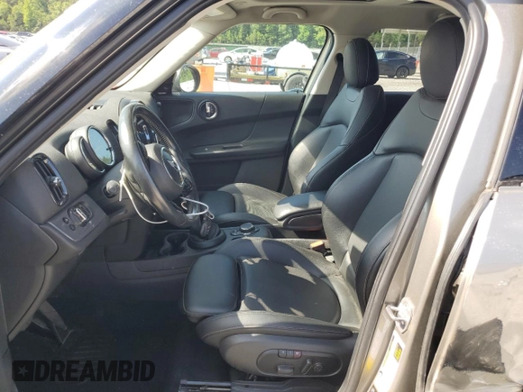 2018 MINI Countryman Cooper with VIN WMZYV5C36J3E04303, listed as a Copart auction lot 59775855 with 73,518 mi miles and Salvage title. Bid and sale history available at DreamBid. Image 7.