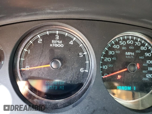 2008 Chevrolet Suburban Commercial with VIN 3GNGK26K38G313121, listed as a Copart auction lot 78526524 with 218,573 mi miles and Salvage Title. Bid and sale history available at carsss.com. Image 9.