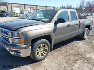 2014 Chevrolet Silverado 1500 LT with VIN 1GCVKREC2EZ245523, listed as a IAAI auction lot 41821285 with 160,060 mi miles. Bid and sale history available at carsss.com. Image 17.