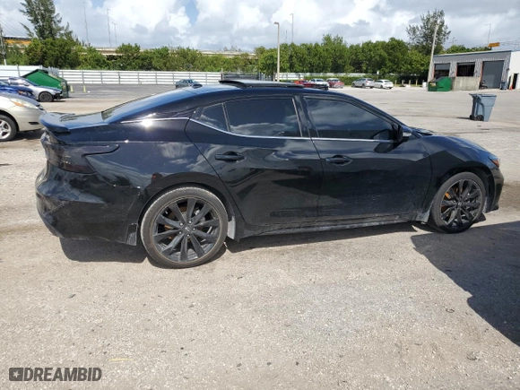 2023 Nissan Maxima SR with VIN 1N4AA6EV3PC513170, listed as a Copart auction lot 78633004 with 6,231 mi miles and Salvage Title. Bid and sale history available at carsss.com. Image 3.