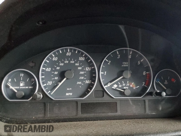 2001 BMW 3 Series 330Ci with VIN WBABN53471JU24841, listed as a Copart auction lot 86224304 with 0 mi miles and Salvage Title. Bid and sale history available at carsss.com. Image 9.