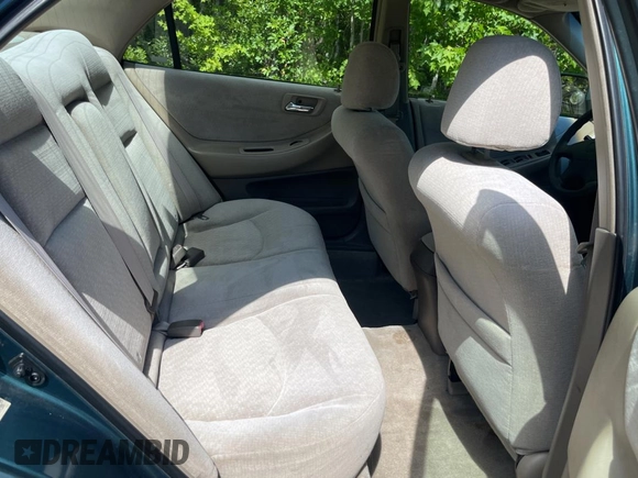 2002 Honda Accord LX z VIN 1HGCG56442A044999, wystawiony jako Copart lot #56222325 z przebiegiem Nie podano mil oraz Czysty tytuł • Clean title. Historia ofert i sprzedaży dostępna na DreamBid. Obrazek 6.