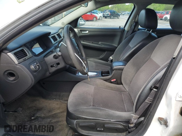 2012 Chevrolet Impala Police Police z VIN 2G1WD5E38C1159770, wystawiony jako Copart lot #55754865 z przebiegiem 182 397 mil mil oraz Szkoda całkowita • Salvage title. Historia ofert i sprzedaży dostępna na DreamBid. Obrazek 7.