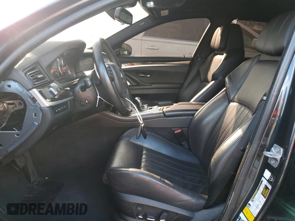 2013 BMW M5 with VIN WBSFV9C5XDD096847, listed as a Copart auction lot 69652454 with 73,632 mi miles and Clean Title. Bid and sale history available at carsss.com. Image 7.
