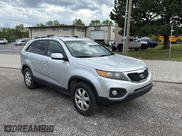 2012 Kia Sorento LX with VIN 5XYKT3A65CG211116, listed as a Copart auction lot 54499445 with 121,173 mi miles and Clean Title. Bid and sale history available at carsss.com. Image 1.