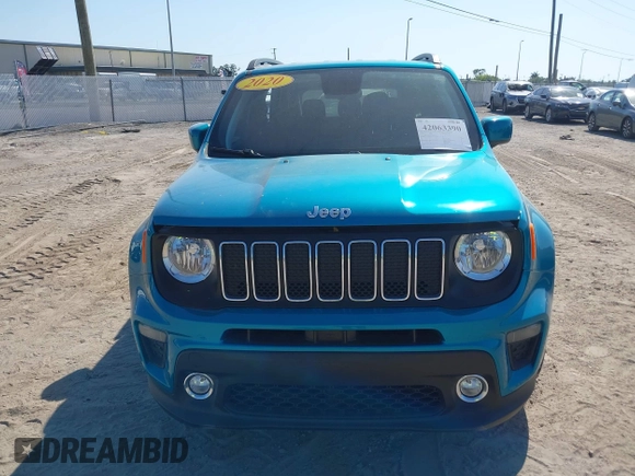 2020 Jeep Renegade Latitude with VIN ZACNJAB10LPM09870, listed as a IAAI auction lot 42063390 with 59,201 mi miles. Bid and sale history available at carsss.com. Image 12.