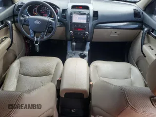 2011 Kia Sorento EX with VIN 5XYKU4A28BG015573, listed as a Copart auction lot 86657014 with 88,250 mi miles and Salvage Title. Bid and sale history available at carsss.com. Image 8.
