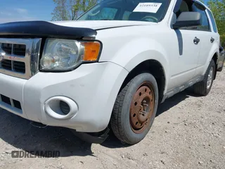 2009 Ford Escape XLS with VIN 1FMCU02729KC96776, listed as a IAAI auction lot 42189338 with 188,393 mi miles and . Bid and sale history available at DreamBid. Image 6.