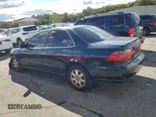 1998 Honda Accord EX z VIN 1HGCG667XWA027839, wystawiony jako Copart lot #59464905 z przebiegiem Nie podano mil oraz Nie do naprawy • Non repairable. Historia ofert i sprzedaży dostępna na DreamBid. Obrazek 2.