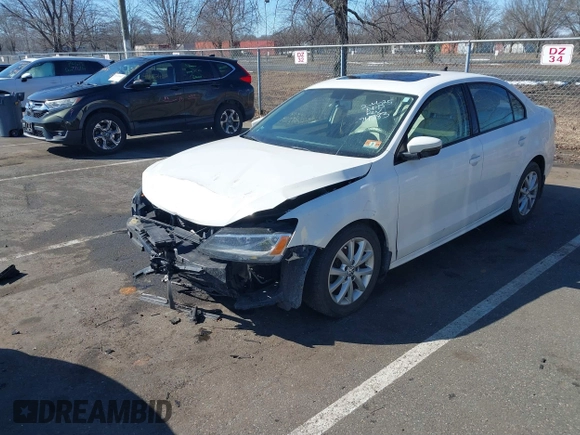 2012 Volkswagen Jetta Sedan SE w/Convenience PZEV with VIN 3VWDP7AJ2CM374783, listed as a IAAI auction lot 41636257 with 124,458 mi miles. Bid and sale history available at carsss.com. Image 17.