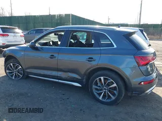 2022 Audi Q5 S line Premium Plus with VIN WA1EAAFY6N2111079, listed as a IAAI auction lot 41561501 with 67,799 mi miles. Bid and sale history available at carsss.com. Image 3.