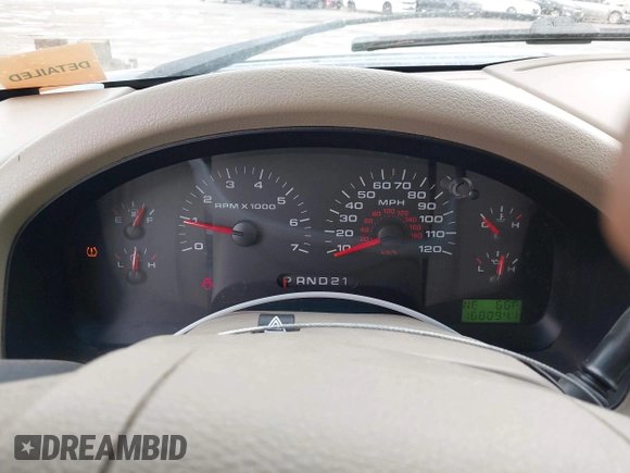 2007 Ford F-150 XLT z VIN 1FTRW12W17KB03035, wystawiony jako IAAI lot #41939348 z przebiegiem 168 094 mil mil oraz . Historia ofert i sprzedaży dostępna na DreamBid. Obrazek 7.