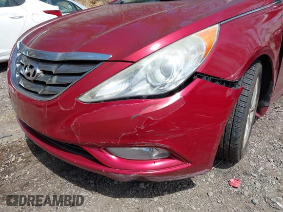 2011 Hyundai Sonata Limited with VIN 5NPEC4ACXBH280951, listed as a IAAI auction lot 42097657 with 164,993 mi miles and . Bid and sale history available at DreamBid. Image 6.