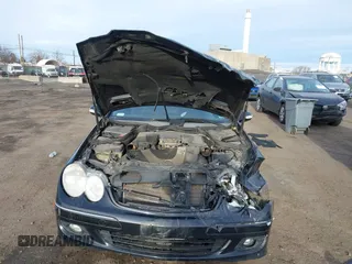 2008 Mercedes-Benz CLK 350 with VIN WDBTJ56H28F245782, listed as a IAAI auction lot 41512400 with 137,157 mi miles and . Bid and sale history available at carsss.com. Image 10.
