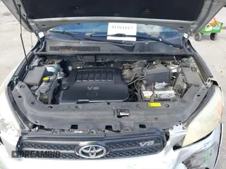 2008 Toyota RAV4 Sport z VIN JTMZK32VX86015173, wystawiony jako IAAI lot #41561817 z przebiegiem 157 614 mil mil oraz . Historia ofert i sprzedaży dostępna na DreamBid. Obrazek 10.