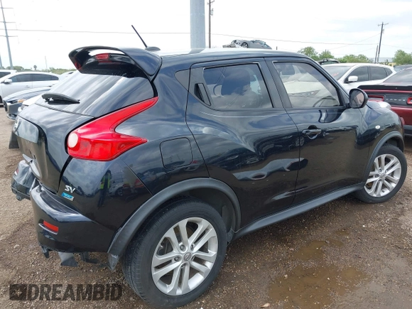 2012 Nissan Juke SL with VIN JN8AF5MR4CT107262, listed as a IAAI auction lot 42093806 with 116,119 mi miles. Bid and sale history available at carsss.com. Image 4.