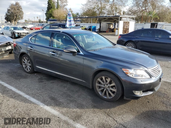 2011 Lexus LS 460 z VIN JTHBL5EF7B5105035, wystawiony jako Copart lot #43876075 z przebiegiem 67 647 mil mil oraz Szkoda całkowita • Salvage title. Historia ofert i sprzedaży dostępna na DreamBid. Obrazek 4.