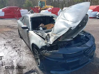 2018 Dodge Charger SXT Plus with VIN 2C3CDXHG8JH133618, listed as a IAAI auction lot 41397123 with Not Provided miles and . Bid and sale history available at carsss.com. Image 6.