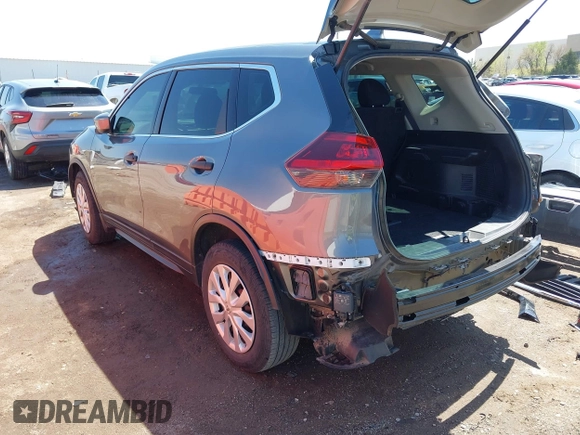 2018 Nissan Rogue SV with VIN 5N1AT2MT2JC826940, listed as a IAAI auction lot 41980458 with 60,896 mi miles. Bid and sale history available at carsss.com. Image 3.