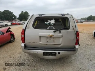 2008 Chevrolet Suburban LTZ with VIN 1GNFC16J48R118641, listed as a Copart auction lot 66723344 with 211,164 mi miles and Salvage Title. Bid and sale history available at carsss.com. Image 6.