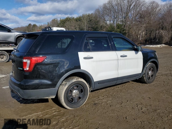 2016 Ford Police Interceptor Utility z VIN 1FM5K8AT4GGA86790, wystawiony jako Copart lot #43772785 z przebiegiem 117 036 mil mil oraz Czysty tytuł • Clean title. Historia ofert i sprzedaży dostępna na DreamBid. Obrazek 3.