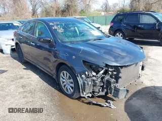 2016 Nissan Altima SR with VIN 1N4AL3AP3GC231742, listed as a IAAI auction lot 41892232 with 97,183 mi miles and . Bid and sale history available at carsss.com. Image 1.