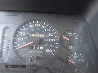 1995 Dodge 2500 with VIN 3B7KC23C8SM127130, listed as a IAAI auction lot 41987872 with 164,285 mi miles. Bid and sale history available at carsss.com. Image 7.