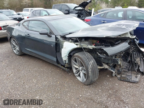 2018 Chevrolet Camaro 1LT with VIN 1G1FB1RS7J0129068, listed as a IAAI auction lot 41689225 with 1 mi miles. Bid and sale history available at carsss.com. Image 1.