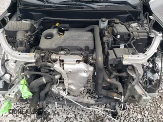 2019 GMC Terrain SLT z VIN 3GKALPEV6KL177624, wystawiony jako Copart lot #53352875 z przebiegiem 124 470 mil mil oraz Szkoda całkowita • Salvage title. Historia ofert i sprzedaży dostępna na DreamBid. Obrazek 12.