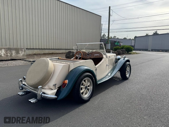 1969 Volkswagen Beetle с VIN 119591366, выставлен на аукционе Copart как лот 60940425 с пробегом 3 168 миль миль и Чистый • Clean title. История ставок и продаж доступна на DreamBid. Изображение 4.