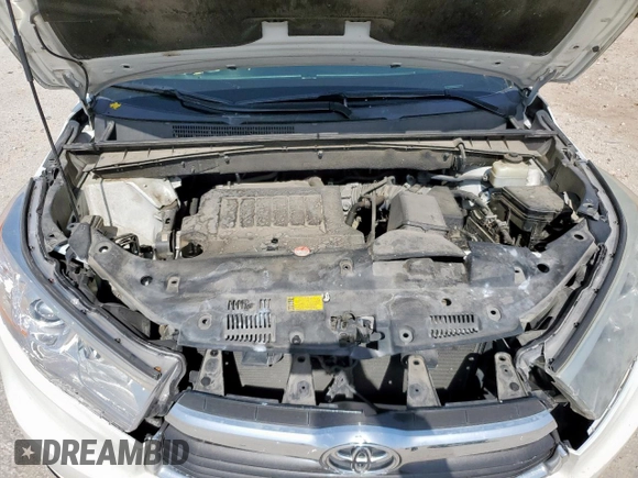 2016 Toyota Highlander LE z VIN 5TDBKRFHXGS255055, wystawiony jako Copart lot #64333555 z przebiegiem 80 122 mil mil oraz Szkoda całkowita • Salvage title. Historia ofert i sprzedaży dostępna na DreamBid. Obrazek 12.