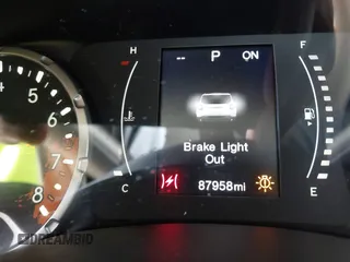 2017 Jeep Renegade Latitude с VIN ZACCJABB8HPE39953, выставлен на аукционе IAAI как лот 42481076 с пробегом 87 958 миль миль и . История ставок и продаж доступна на DreamBid. Изображение 16.