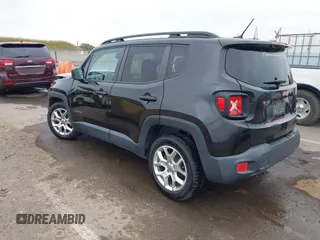 2017 Jeep Renegade Latitude with VIN ZACCJABB9HPE58804, listed as a IAAI auction lot 42100567 with 100,474 mi miles. Bid and sale history available at carsss.com. Image 3.