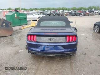 2020 Ford Mustang EcoBoost z VIN 1FATP8UH8L5106720, wystawiony jako IAAI lot #42128952 z przebiegiem 102 234 mil mil oraz . Historia ofert i sprzedaży dostępna na DreamBid. Obrazek 17.
