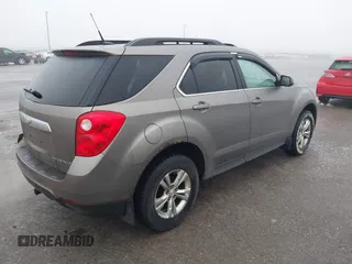 2011 Chevrolet Equinox 2LT z VIN 2CNFLNEC3B6353579, wystawiony jako IAAI lot #41215502 z przebiegiem 166 343 mil mil oraz . Historia ofert i sprzedaży dostępna na DreamBid. Obrazek 4.