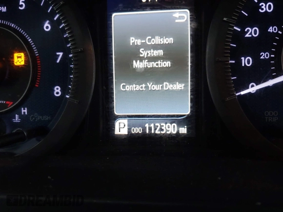 2018 Toyota Sienna LE Auto Access Seat with VIN 5TDKZ3DC6JS928592, listed as a IAAI auction lot 41421831 with 112,390 mi miles. Bid and sale history available at carsss.com. Image 15.