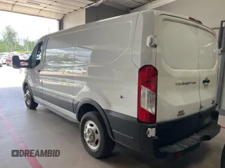 2020 Ford Transit Cargo z VIN 1FTBR2YG5LKA32432, wystawiony jako IAAI lot #42493895 z przebiegiem 134 672 mil mil oraz . Historia ofert i sprzedaży dostępna na DreamBid. Obrazek 16.