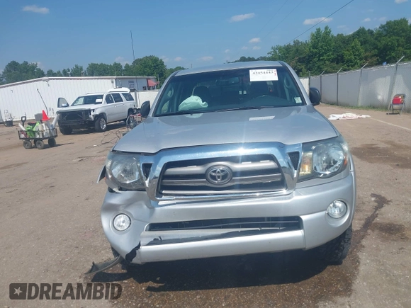 2010 Toyota Tacoma PreRunner with VIN 3TMJU4GN5AM106167, listed as a IAAI auction lot 42454443 with 53,407 mi miles and . Bid and sale history available at DreamBid. Image 12.