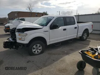2015 Ford F-150 XLT w/HD Payload Pkg with VIN 1FTFW1EF9FKE25810, listed as a Copart auction lot 49225635 with 0 mi miles and Clean Title. Bid and sale history available at carsss.com. Image 1.