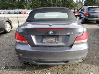 2008 BMW 1 Series 135i z VIN WBAUN93528VK39771, wystawiony jako Copart lot #87970105 z przebiegiem 88 618 mil mil oraz Szkoda całkowita • Salvage title. Historia ofert i sprzedaży dostępna na DreamBid. Obrazek 6.