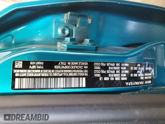 2022 Jeep Renegade Altitude z VIN ZACNJDE1XNPN73059, wystawiony jako Copart lot #56214685 z przebiegiem 56 666 mil mil oraz Szkoda całkowita • Salvage title. Historia ofert i sprzedaży dostępna na DreamBid. Obrazek 13.