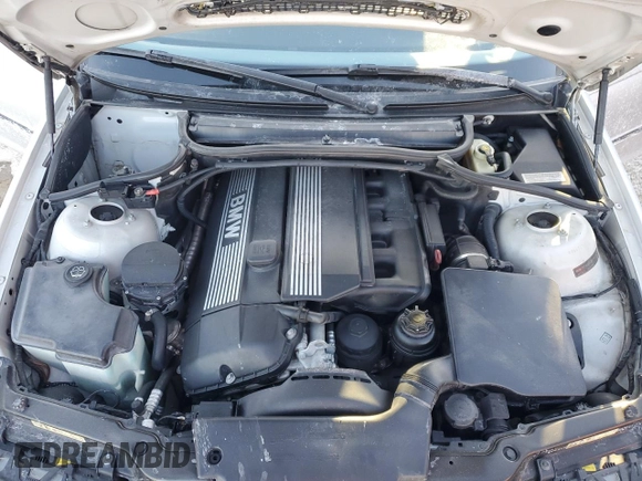 2001 BMW 3 Series 330i with VIN WBAAV53461FJ71784, listed as a Copart auction lot 46325815 with 59,714 mi miles and Salvage Title. Bid and sale history available at carsss.com. Image 11.