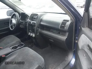 2004 Honda CR-V LX with VIN SHSRD68404U201676, listed as a IAAI auction lot 42109894 with 281,006 mi miles and . Bid and sale history available at carsss.com. Image 5.