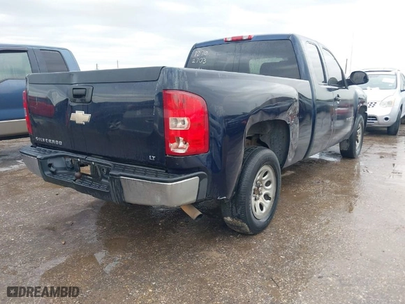 2008 Chevrolet Silverado 1500 Work Truck with VIN 1GCEC19X58Z302703, listed as a IAAI auction lot 41886312 with 181,339 mi miles. Bid and sale history available at carsss.com. Image 4.