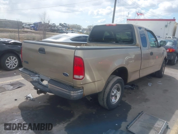 2000 Ford F-150 XL with VIN 1FTRX17W1YNB40253, listed as a IAAI auction lot 41959667 with 1 mi miles. Bid and sale history available at carsss.com. Image 4.