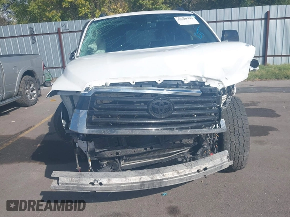 2018 Toyota Sequoia SR5 with VIN 5TDBY5G10JS165042, listed as a IAAI auction lot 40629447 with 89,706 mi miles. Bid and sale history available at carsss.com. Image 13.