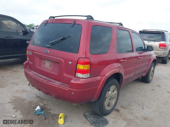 2006 Ford Escape Limited with VIN 1FMCU04176KC81274, listed as a IAAI auction lot 41960508 with 192,433 mi miles. Bid and sale history available at carsss.com. Image 4.