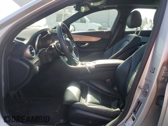 2019 Mercedes-Benz C 300 with VIN 55SWF8DB5KU316936, listed as a Copart auction lot 57279155 with 31,329 mi miles and Salvage title. Bid and sale history available at DreamBid. Image 7.