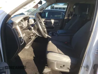 2013 Ram 1500 Big Horn z VIN 1C6RR6GT2DS694028, wystawiony jako Copart lot #83649104 z przebiegiem 133 152 mil mil oraz Szkoda całkowita • Salvage title. Historia ofert i sprzedaży dostępna na DreamBid. Obrazek 7.