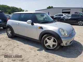 2010 MINI Hardtop с VIN WMWMF3C5XATZ25066, выставлен на аукционе Copart как лот 60396455 с пробегом 140 888 миль миль и Чистый • Clean title. История ставок и продаж доступна на DreamBid. Изображение 4.